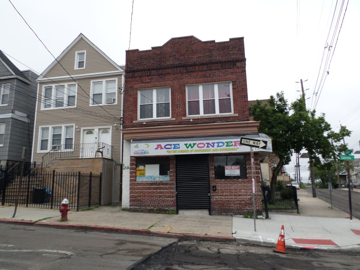 Jersey City – Store for Rent – $1,650 – RENTED!