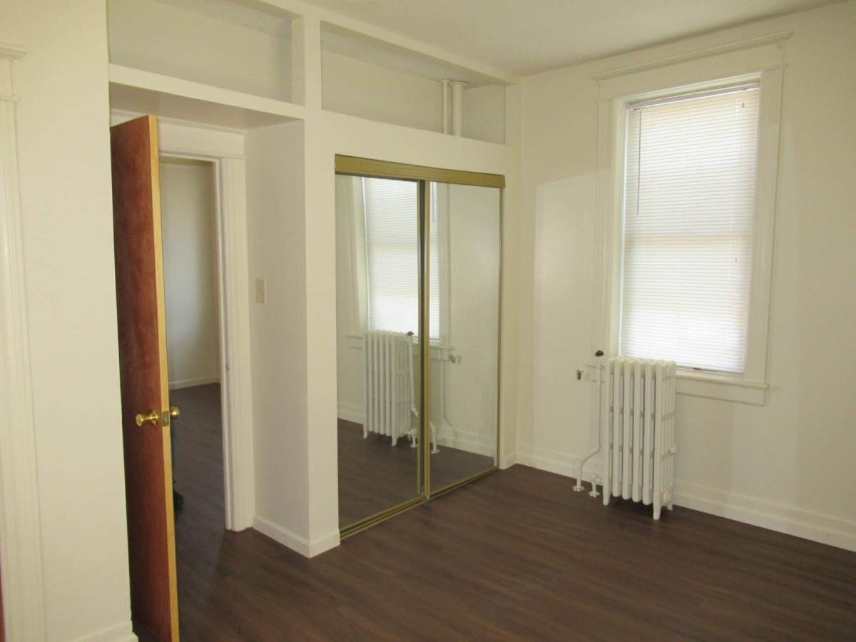North Bergen – 3 Rooms – $1,150 – RENTED!